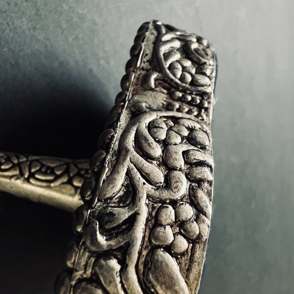 INTERNATIONAL SILVER COMPANY Vintage Heart Shaped Ring Holder EUC - Picture 4 of 8